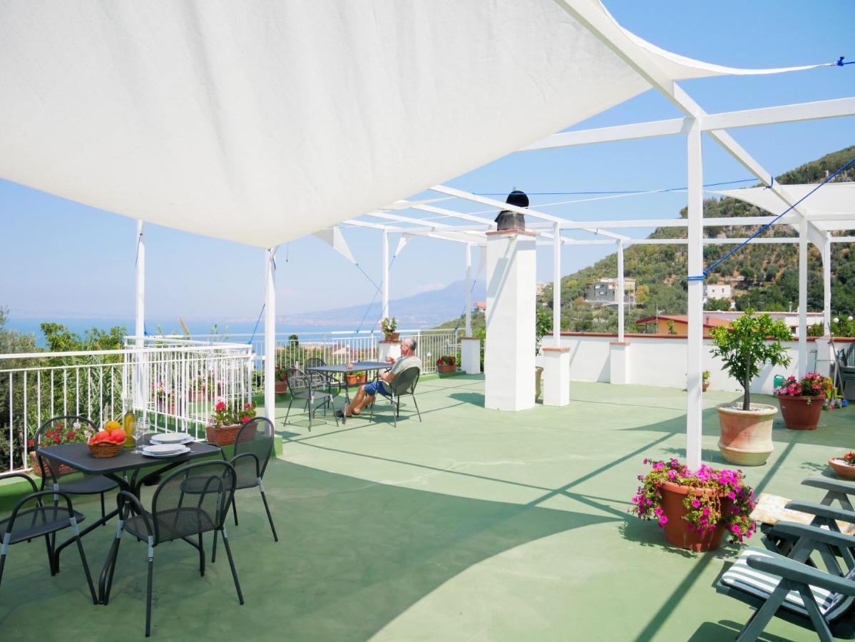 Olindo Apartment E Cristina Apartments Vico Equense Ngoại thất bức ảnh