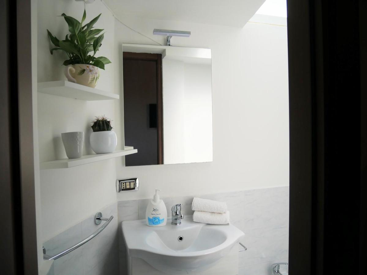 Olindo Apartment E Cristina Apartments Vico Equense Ngoại thất bức ảnh