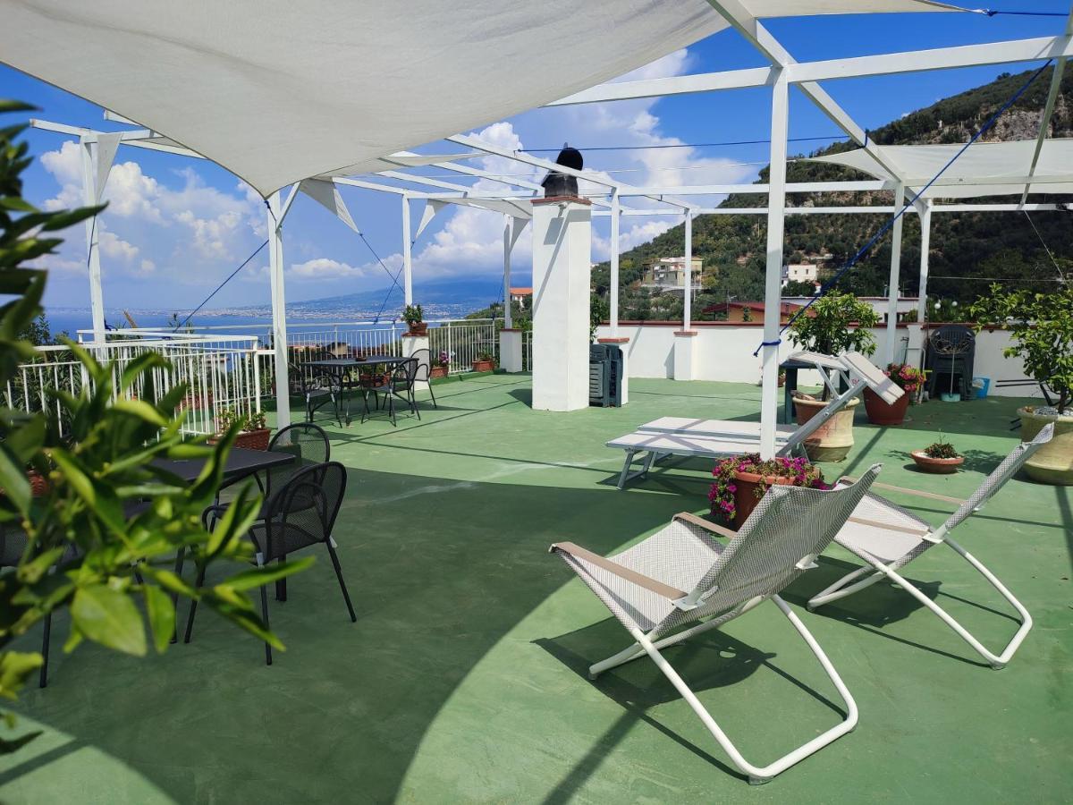Olindo Apartment E Cristina Apartments Vico Equense Ngoại thất bức ảnh