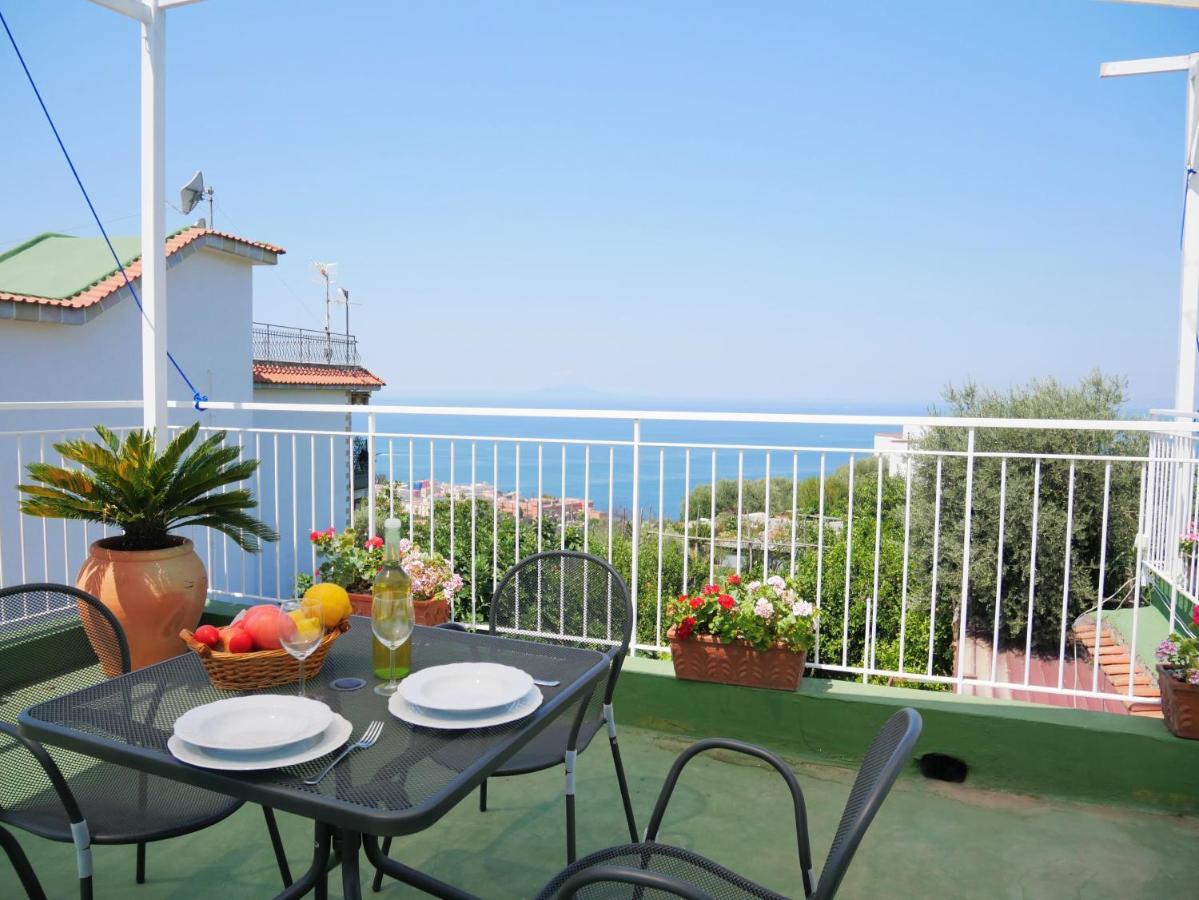 Olindo Apartment E Cristina Apartments Vico Equense Ngoại thất bức ảnh