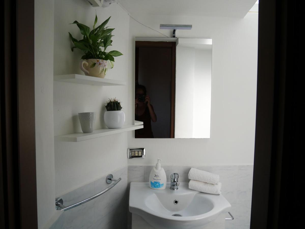 Olindo Apartment E Cristina Apartments Vico Equense Ngoại thất bức ảnh